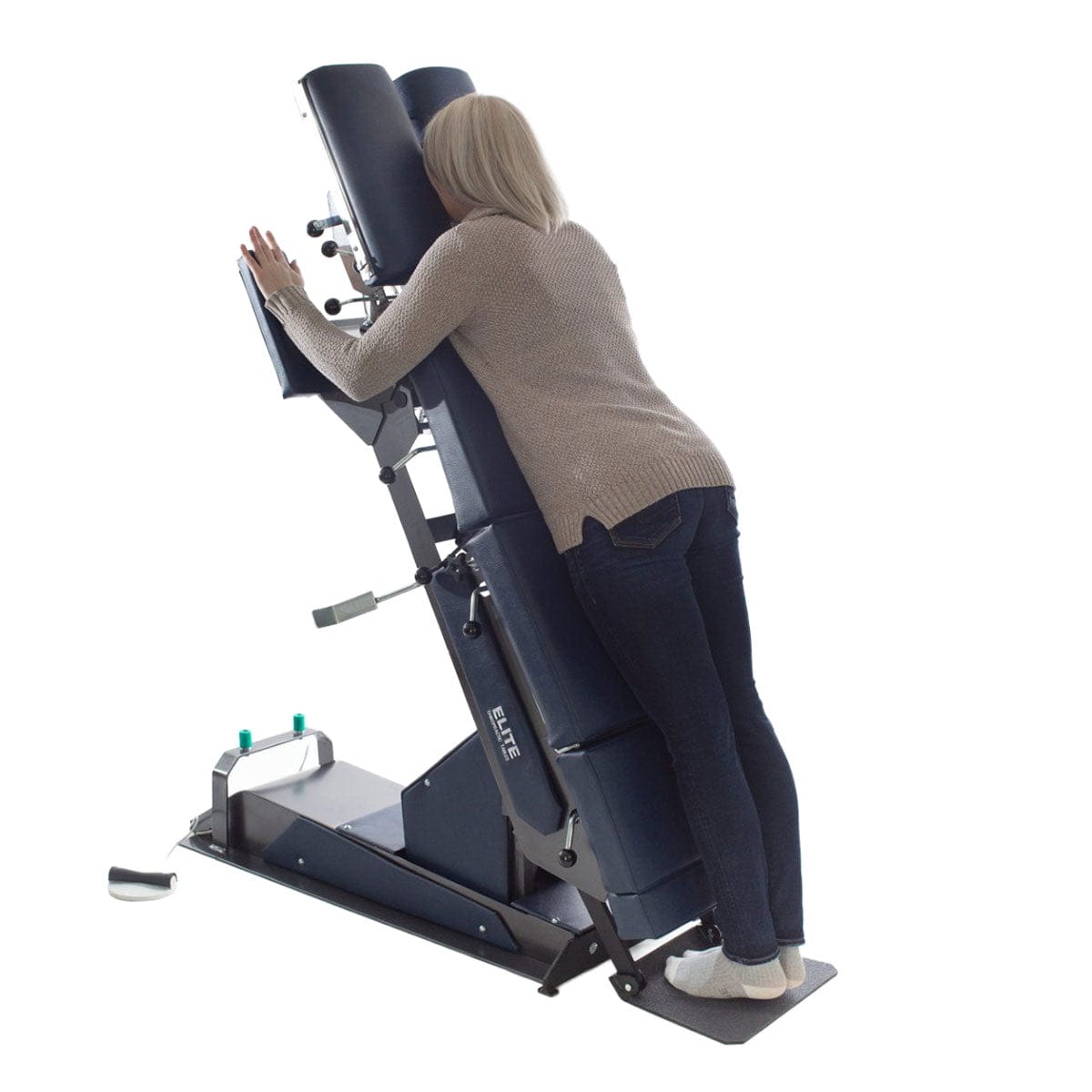 Elite E4 high low chiropractic table
High low chiropractic table with footswitch Elite E4 cordless battery upgrade Chiropractic table with breakaway drop Elite E4 welded steel 